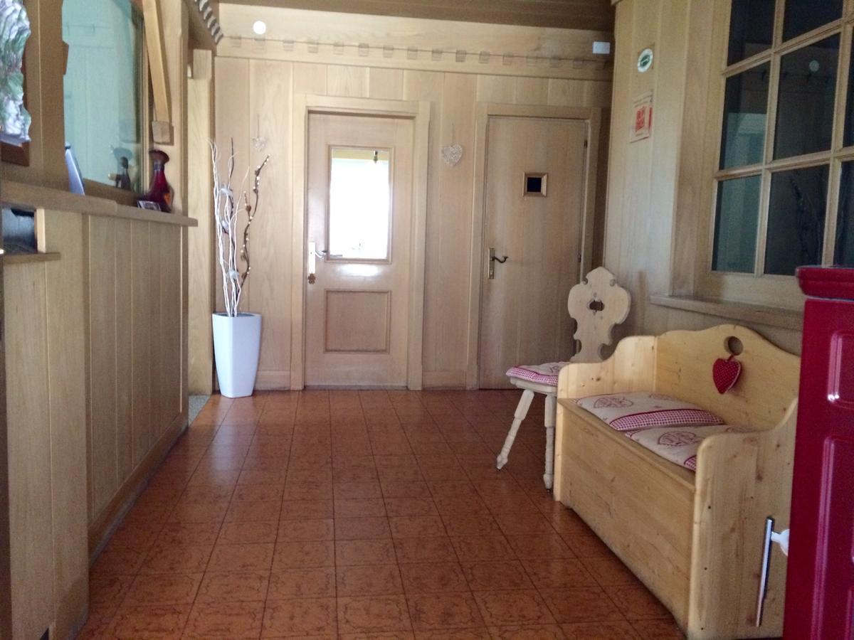 Garnì Serena Canazei Bagian luar foto